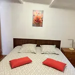Petite Maison Independante