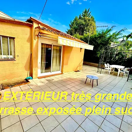 Petite Maison Independante *